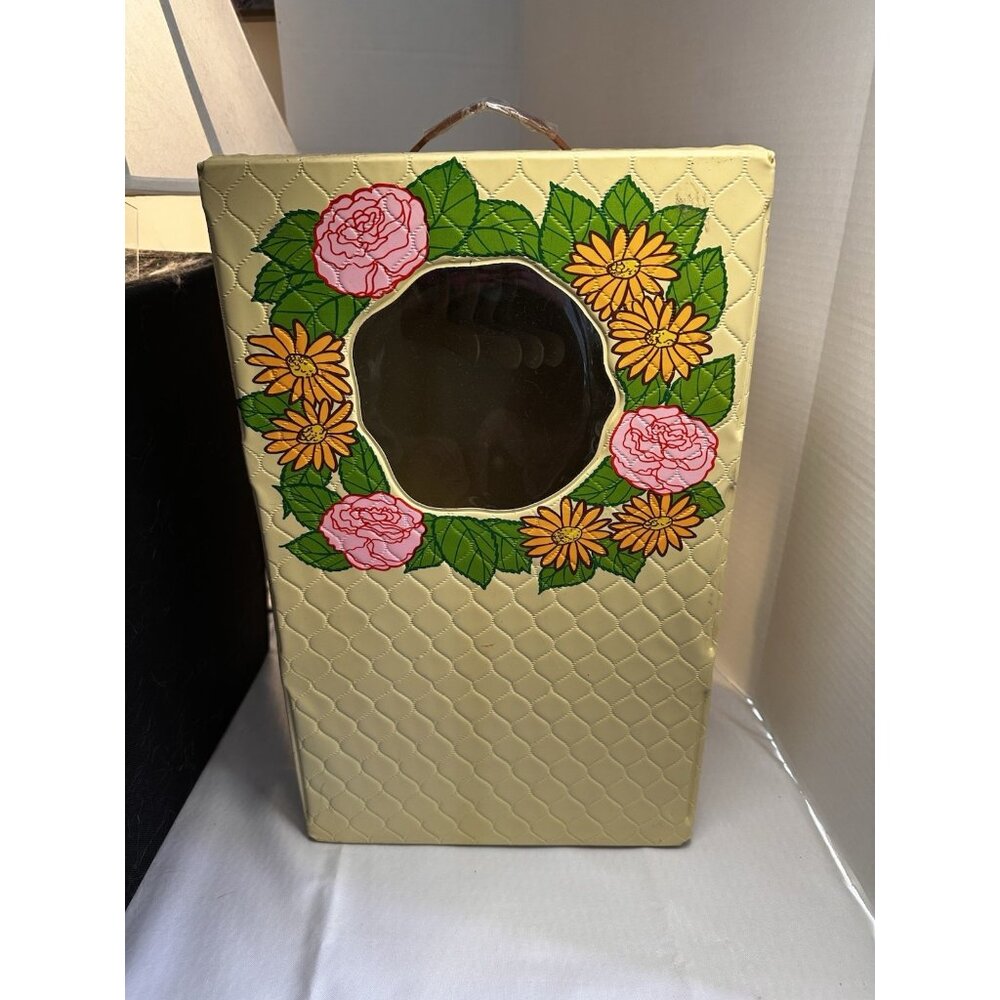 VTG 1980s G Price Toys Doll Wardrobe Clothing Trunk Carrying Case Closet Hangers
